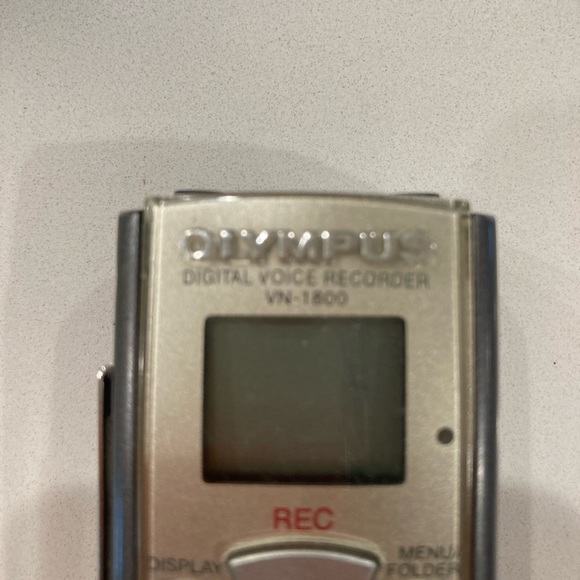 OLYMPUS- Digital Voice Recorder VN-1800 - Picture 7 of 7